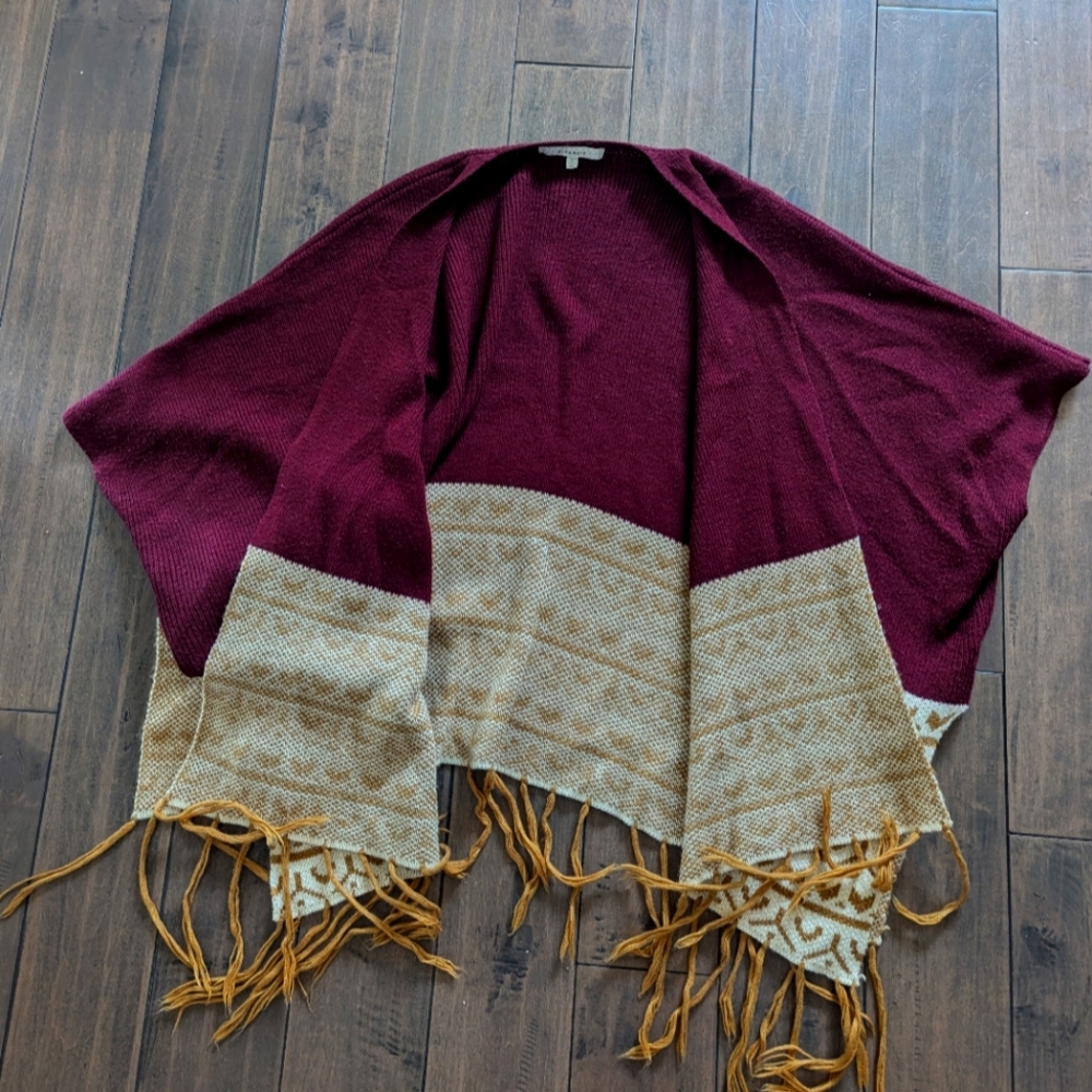 Oversized sweater/ poncho
